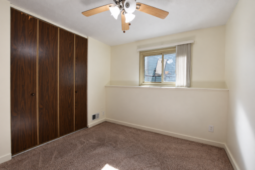 37 Marie Avenue E, West Saint Paul, MN 55118