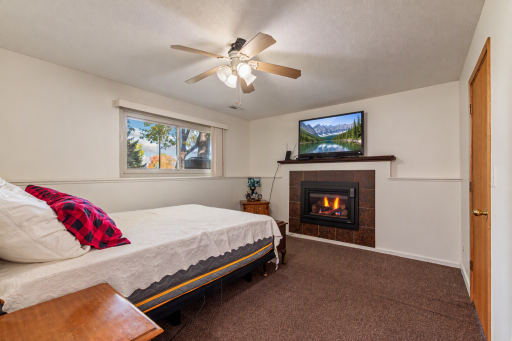 37 Marie Avenue E, West Saint Paul, MN 55118