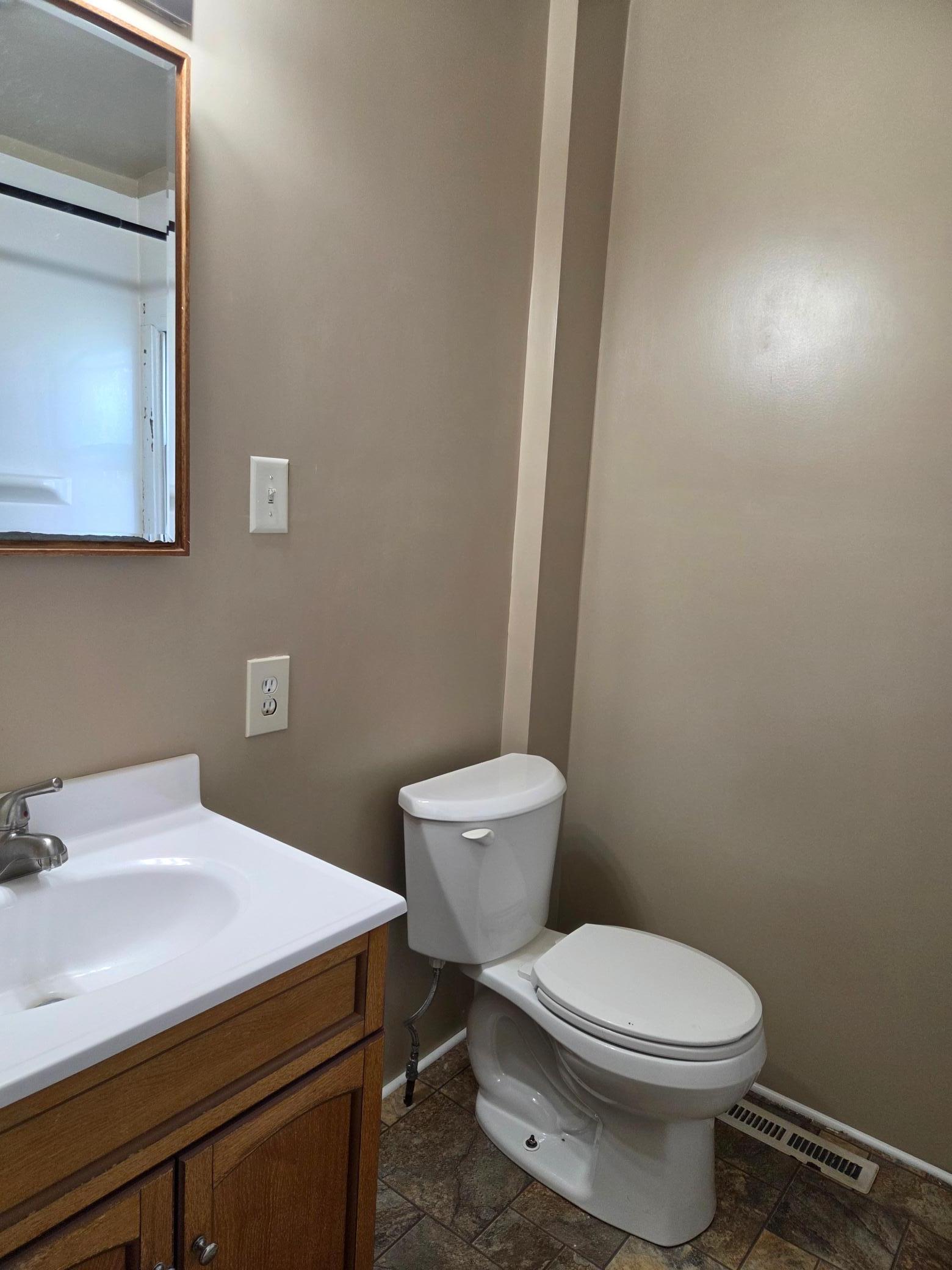 bathroom full.jpg