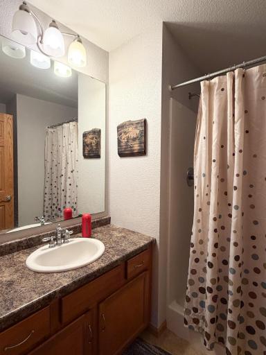 705 25th Avenue NW, Austin, MN 55912