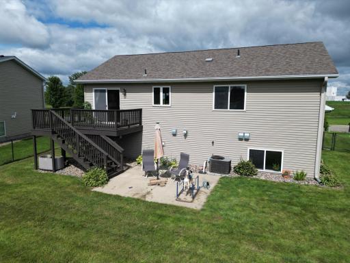 705 25th Avenue NW, Austin, MN 55912