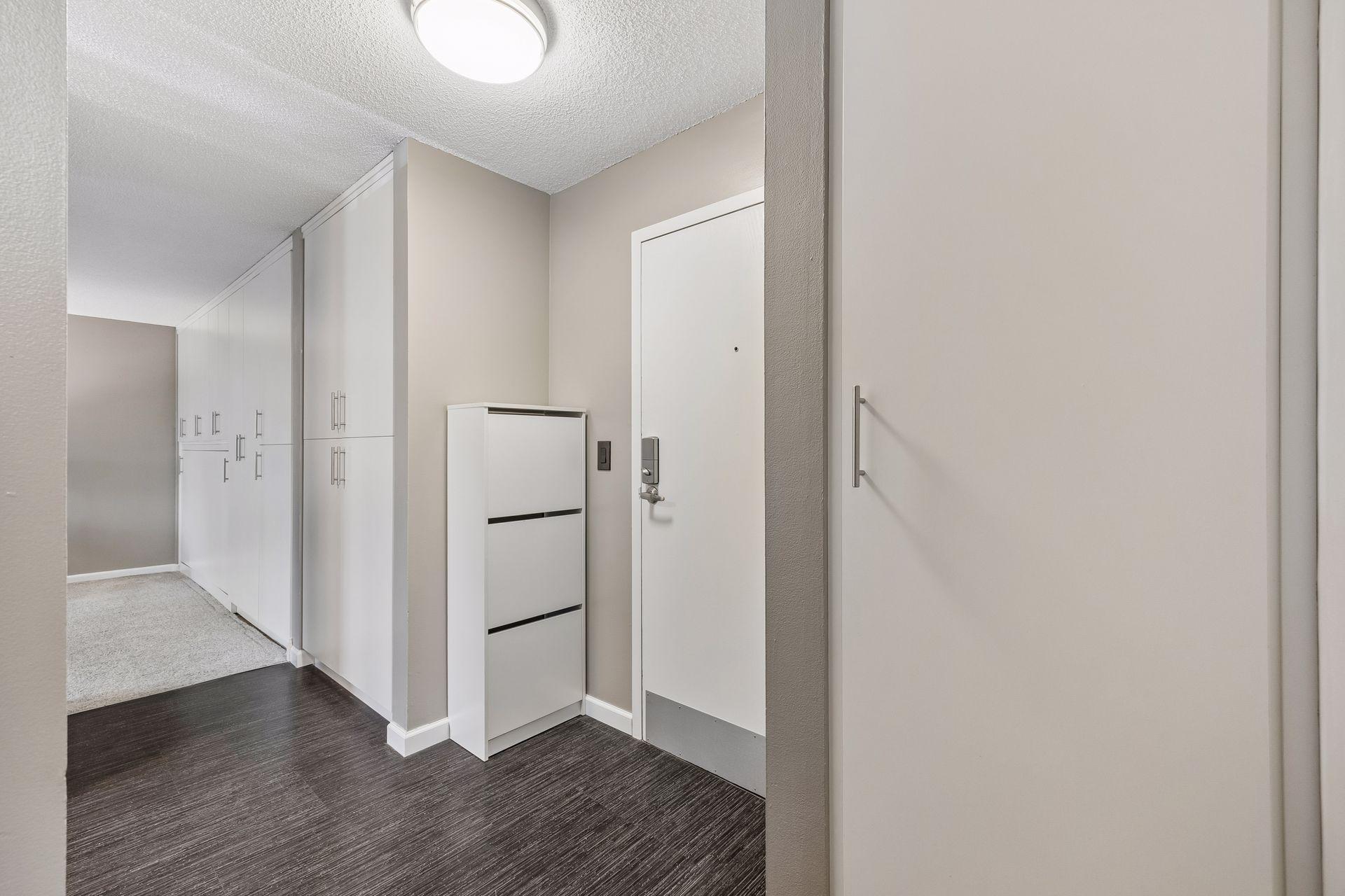 Entry way with extra storage