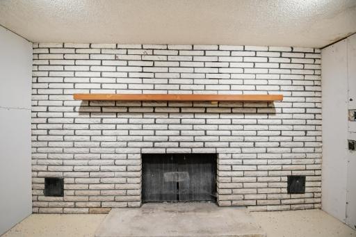 205 W North Street, Kiester, MN 56051