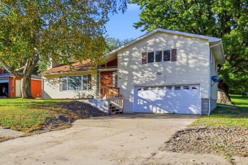 205 W North Street, Kiester, MN 56051