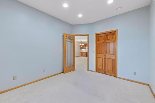 8395 Rosewood Drive, Chanhassen, MN 55317