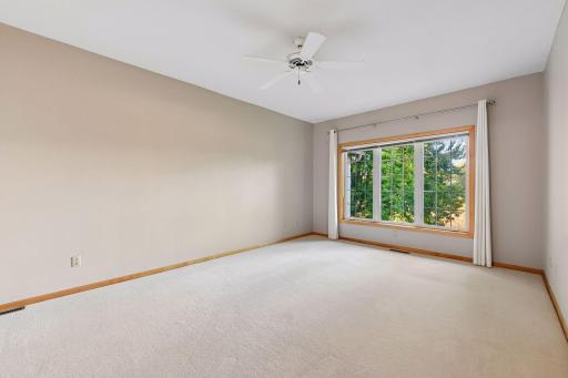8395 Rosewood Drive, Chanhassen, MN 55317