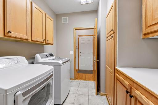 8395 Rosewood Drive, Chanhassen, MN 55317