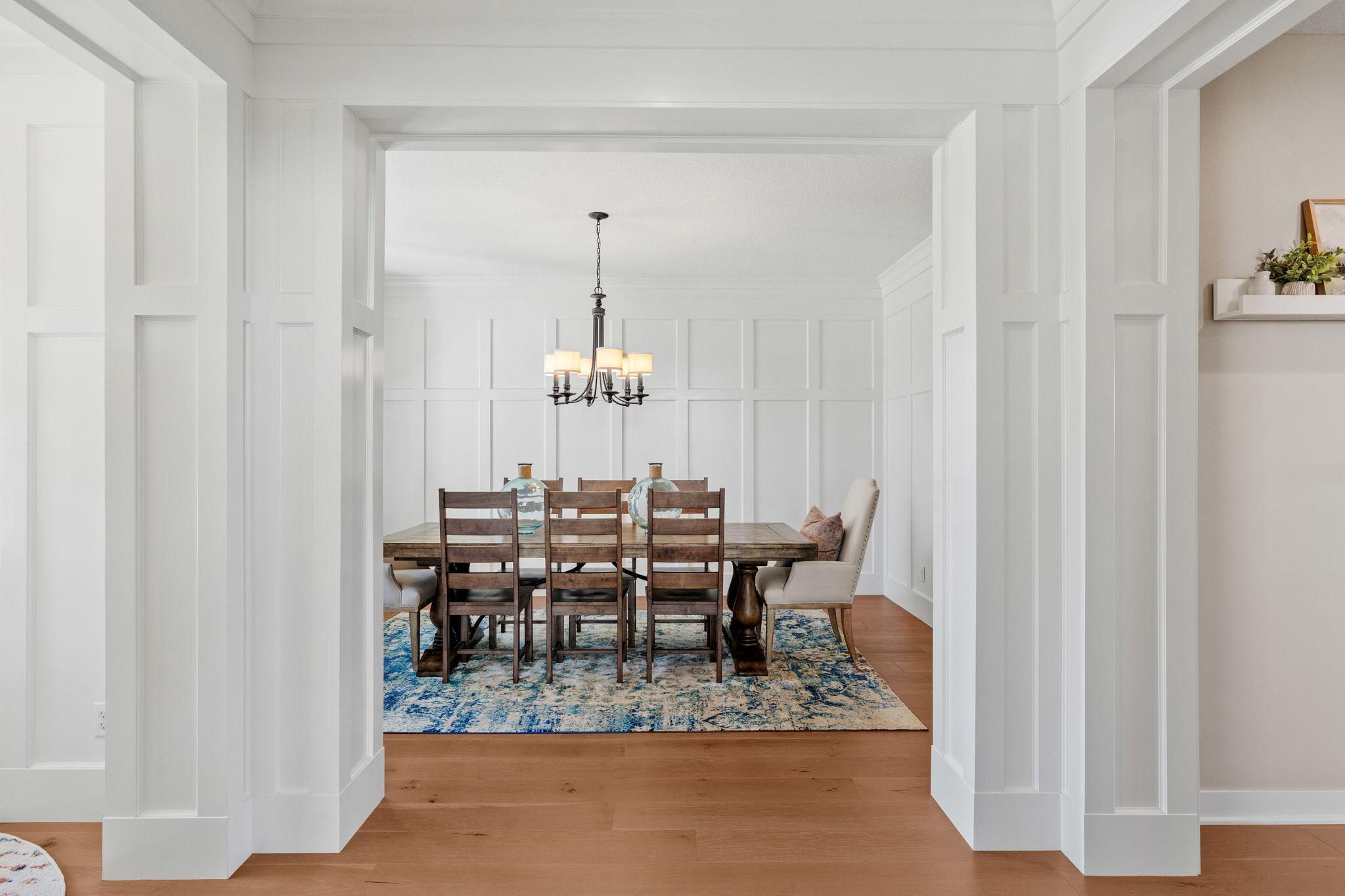 40-web-or-mls-16513 Duluth Trl-30.jpg