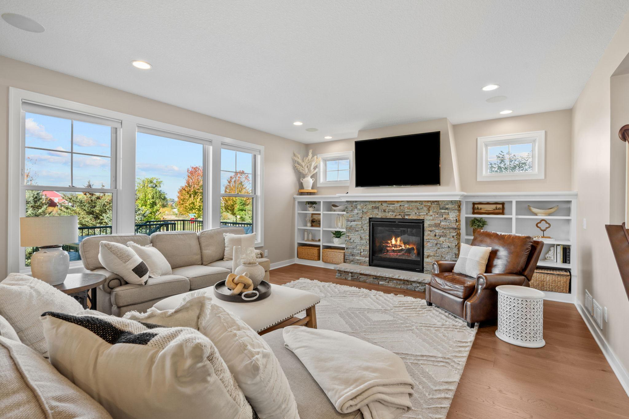 46-web-or-mls-16513 Duluth Trl-36.jpg