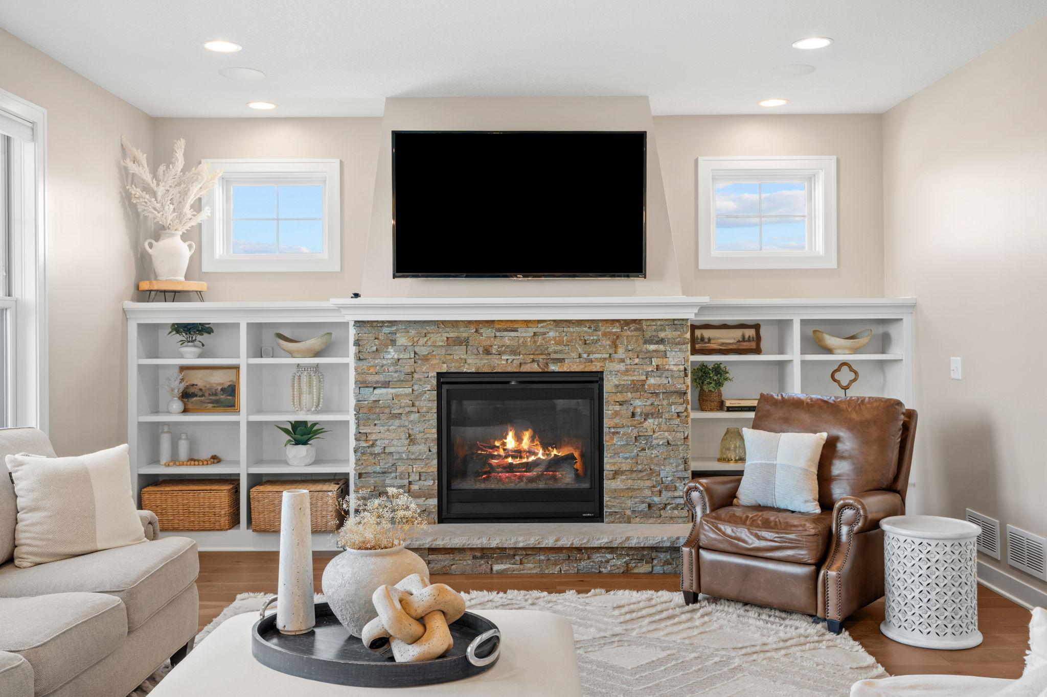 49-web-or-mls-16513 Duluth Trl-39.jpg