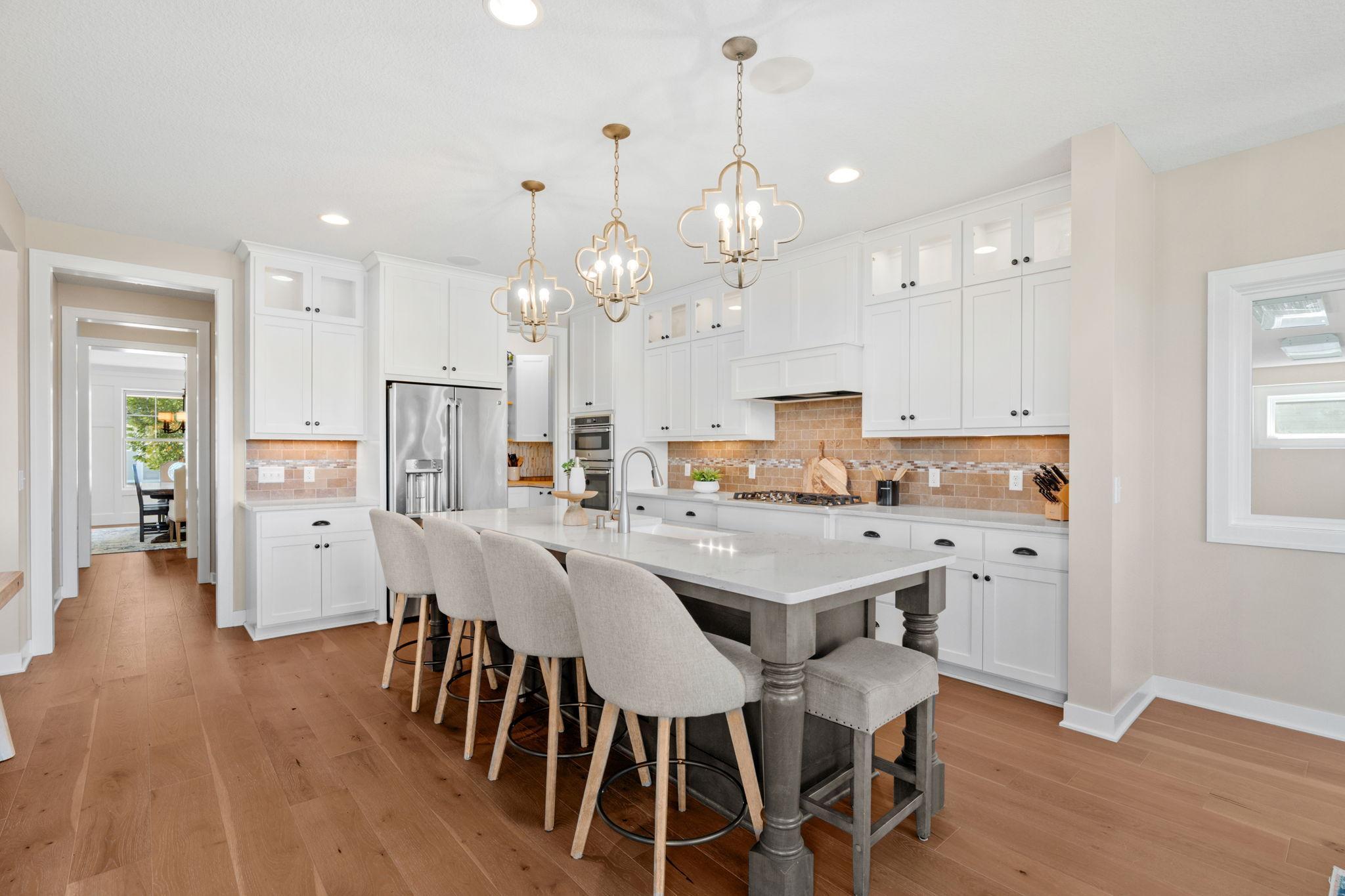 53-web-or-mls-16513 Duluth Trl-43.jpg