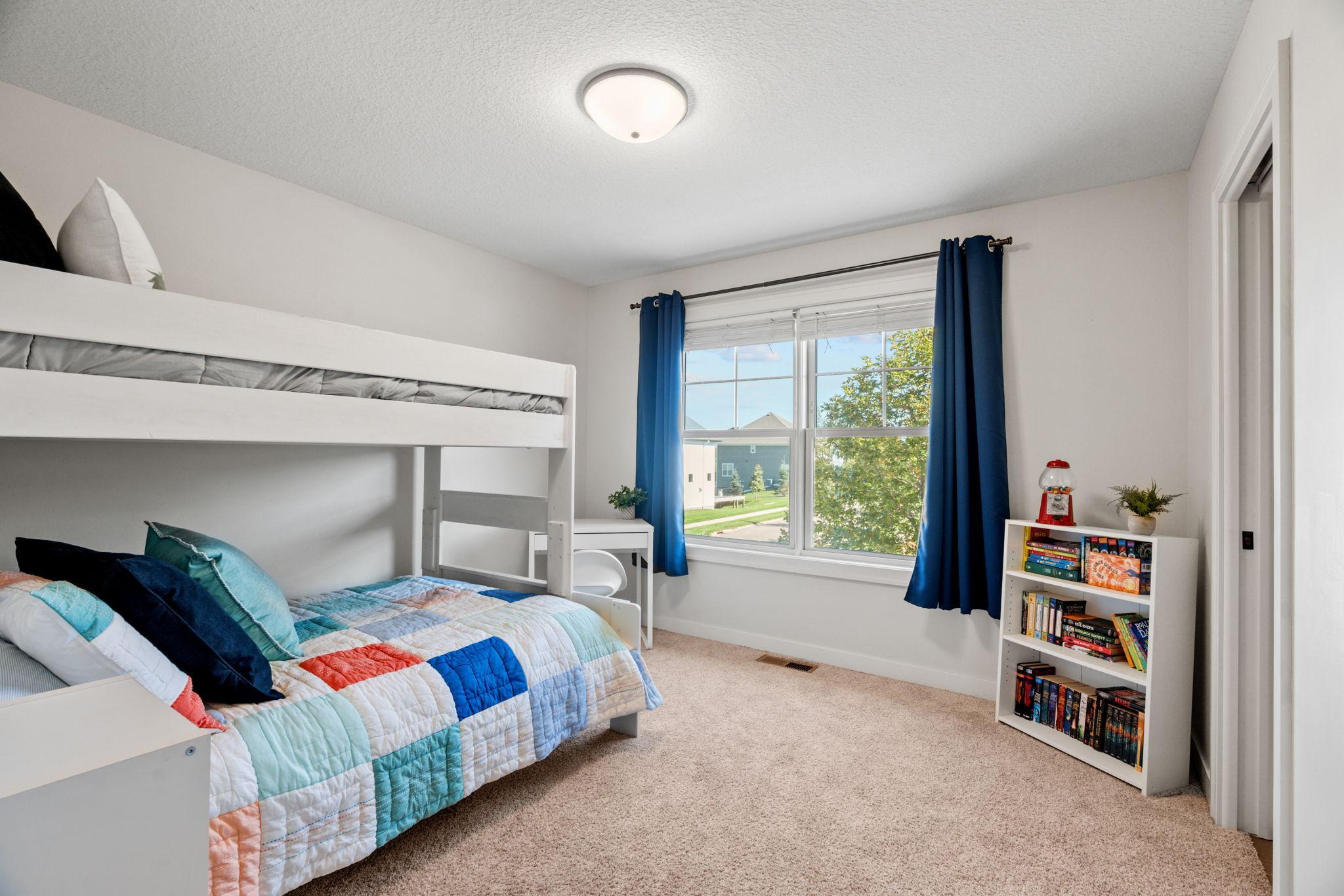 71-web-or-mls-16513 Duluth Trl-61.jpg