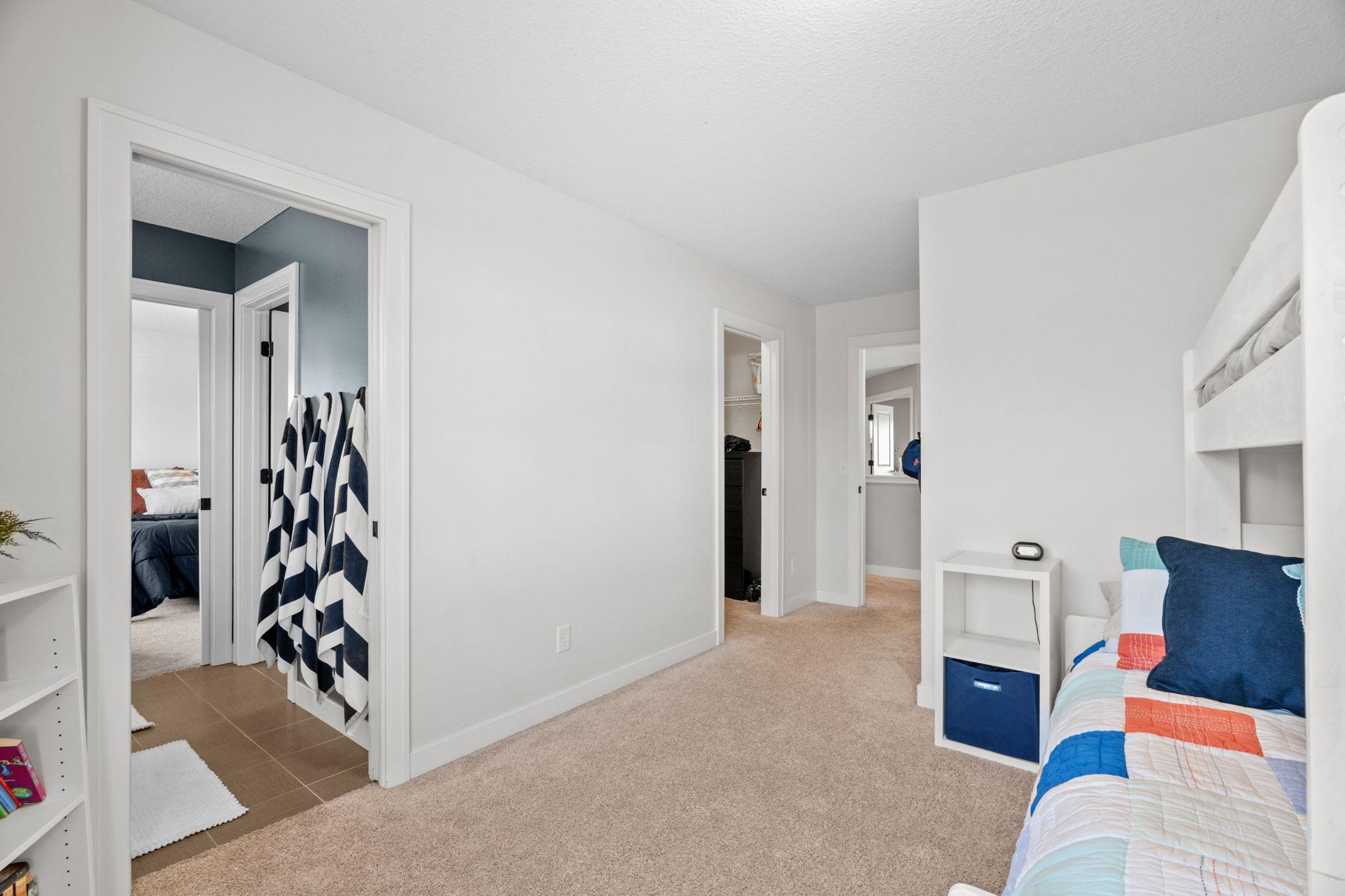 72-web-or-mls-16513 Duluth Trl-62.jpg