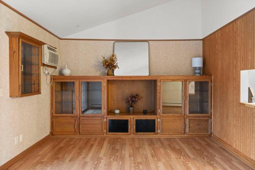 110288 Village Road, Chaska, MN 55318