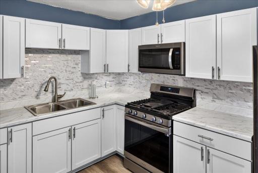 9913 2nd Avenue S, Bloomington, MN 55420