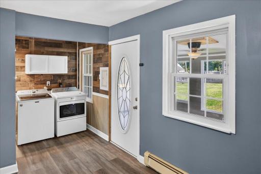 9913 2nd Avenue S, Bloomington, MN 55420