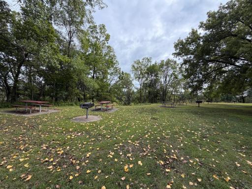 9913 2nd Avenue S, Bloomington, MN 55420