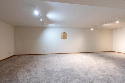 14008 Yellow Pine Street NW, Andover, MN 55304