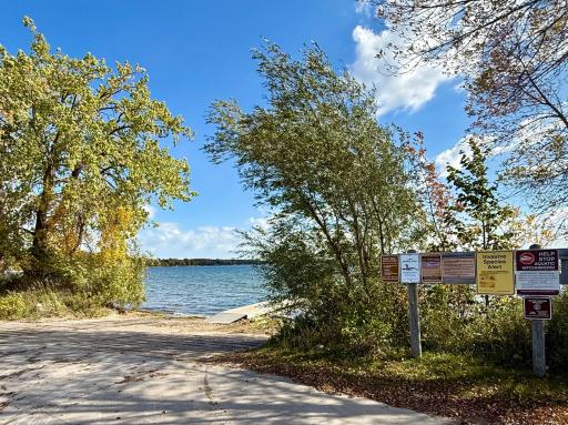 3308 N Nokomis NE, Alexandria, MN 56308
