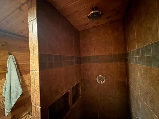 3308 N Nokomis NE, Alexandria, MN 56308