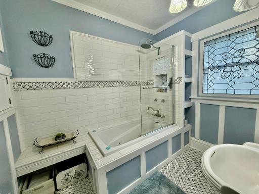 3308 N Nokomis NE, Alexandria, MN 56308