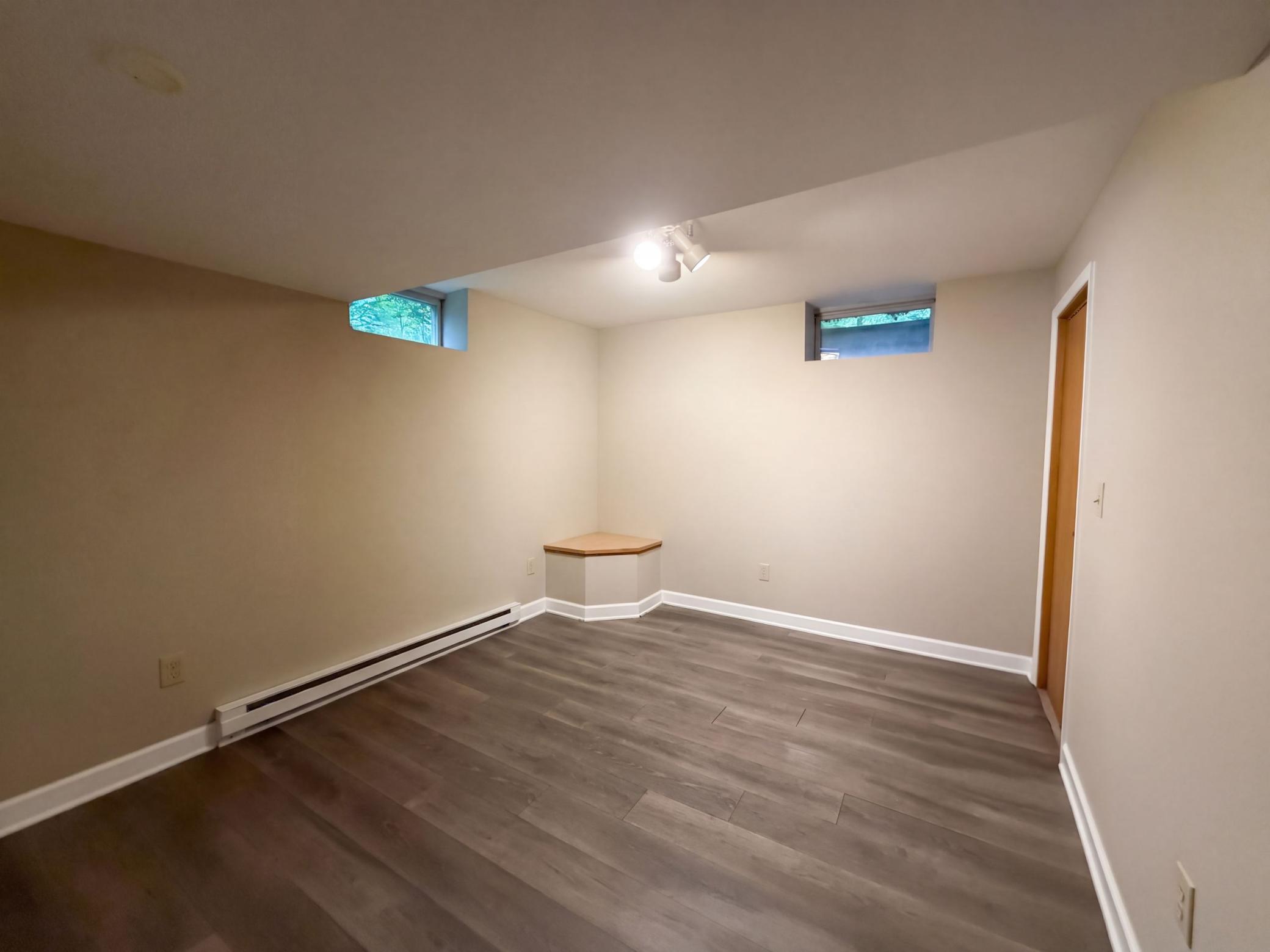 listing_11.jpg