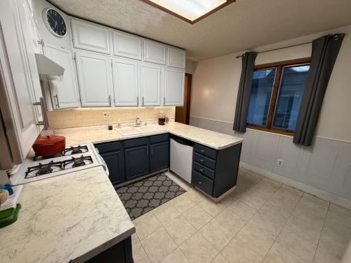 3704 16th Avenue S, Minneapolis, MN 55407