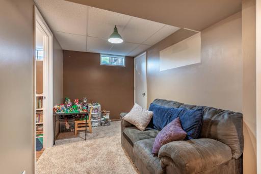 412 E Everett Avenue, Fergus Falls, MN 56537