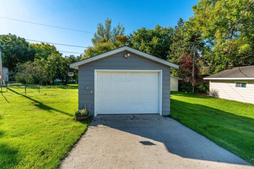 412 E Everett Avenue, Fergus Falls, MN 56537