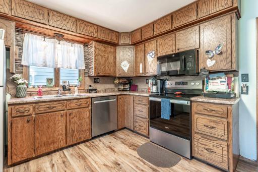 412 E Everett Avenue, Fergus Falls, MN 56537