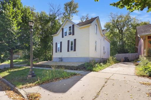 308 Stevens Street W, Saint Paul, MN 55107