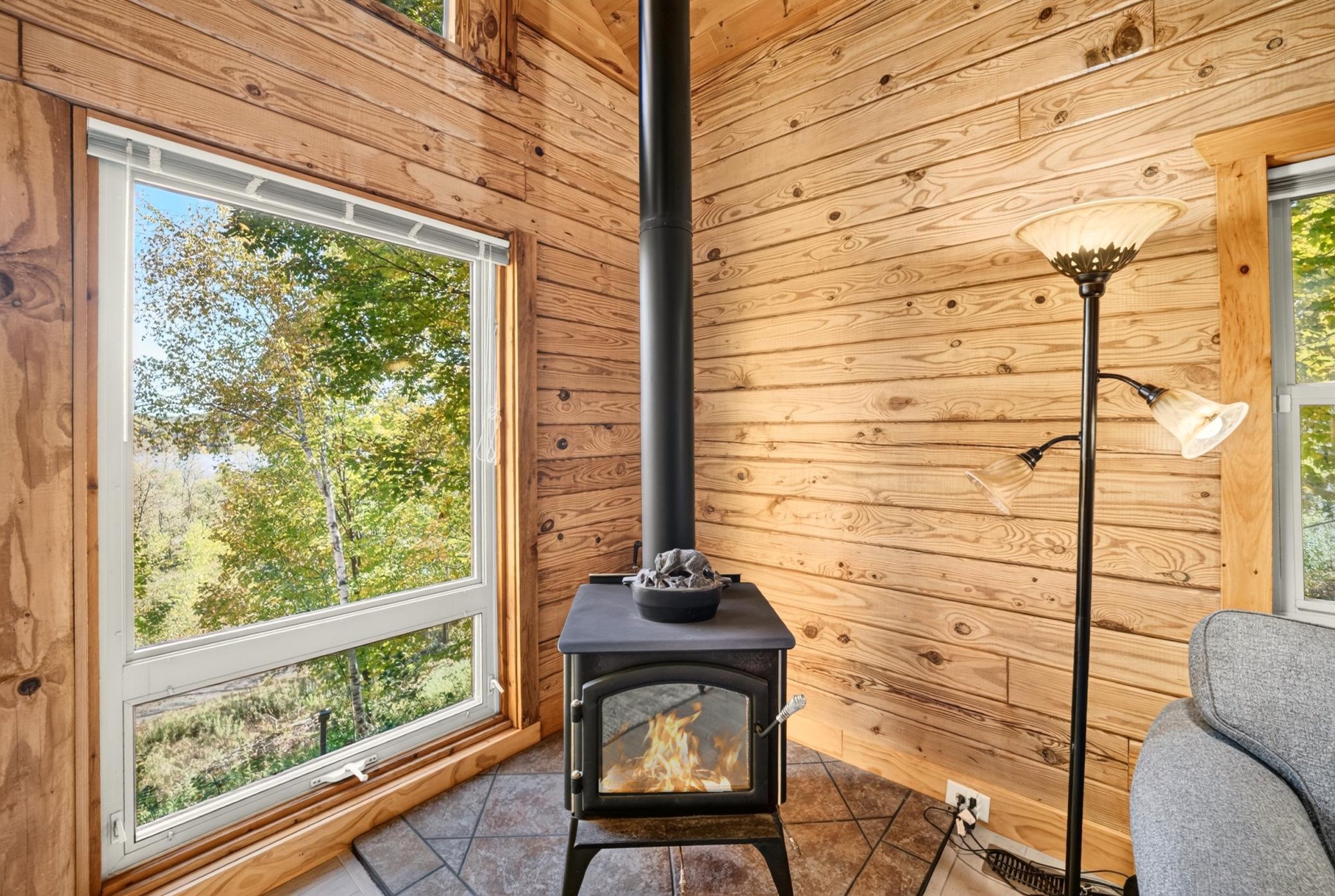 Fireplace.jpg