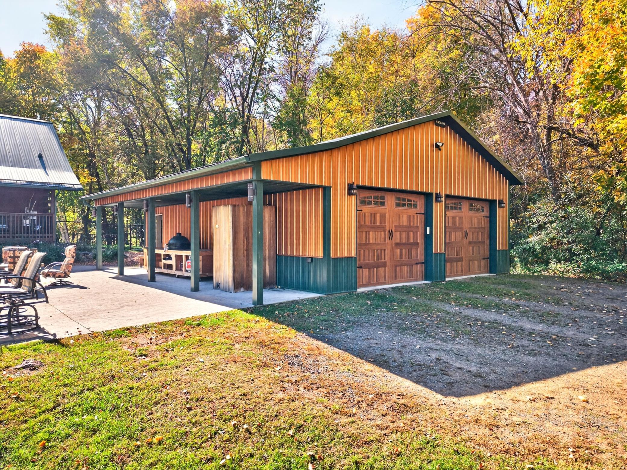 garage.jpg