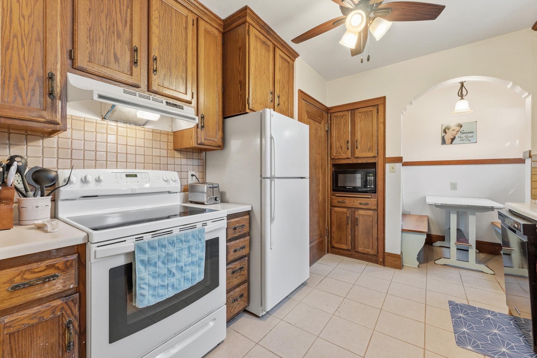 Another view of the kitchen