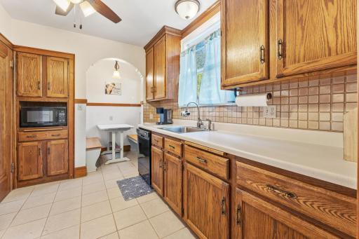 Ample counter space