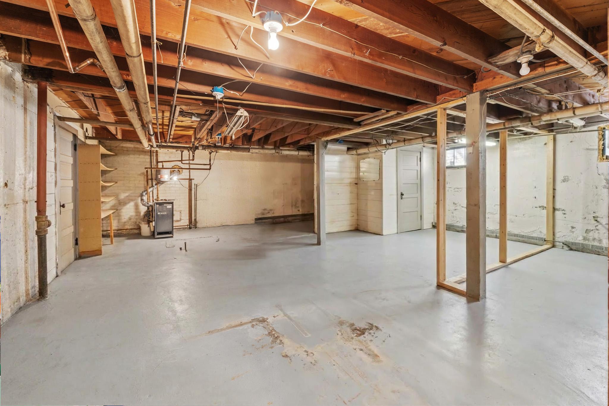 Full sized unfinished basement