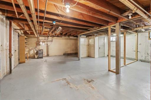 Full sized unfinished basement
