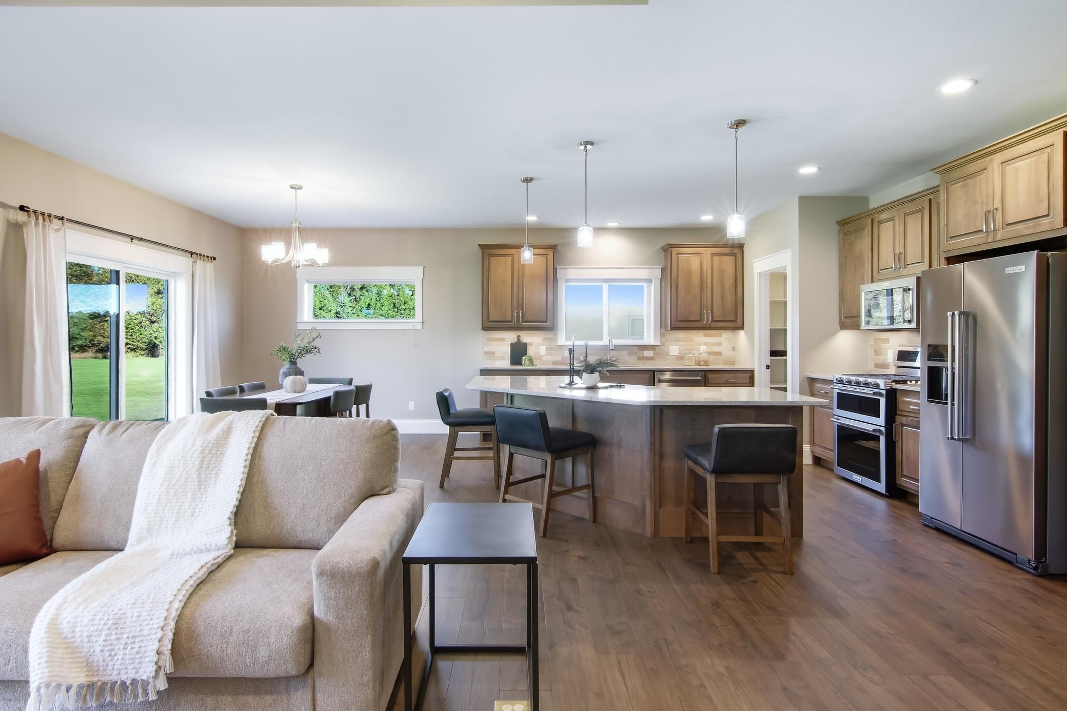 02-LivingRoom-5-jpg.jpg