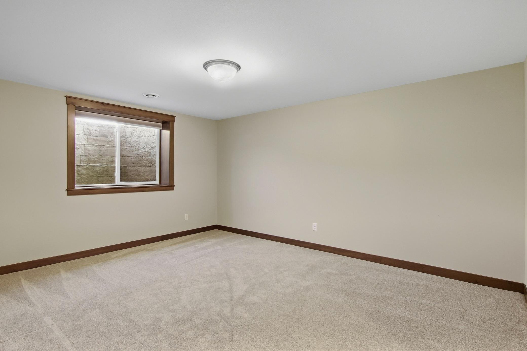 12-LowerLevelBedroom-2-1-jpg.jpg