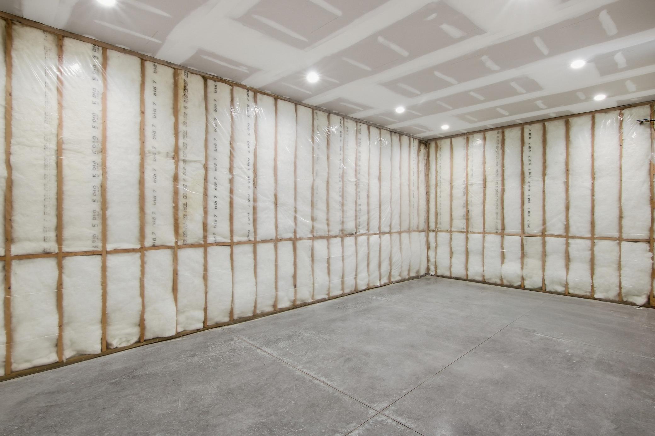 18B-OutbuildingSpace-1-jpg.jpg