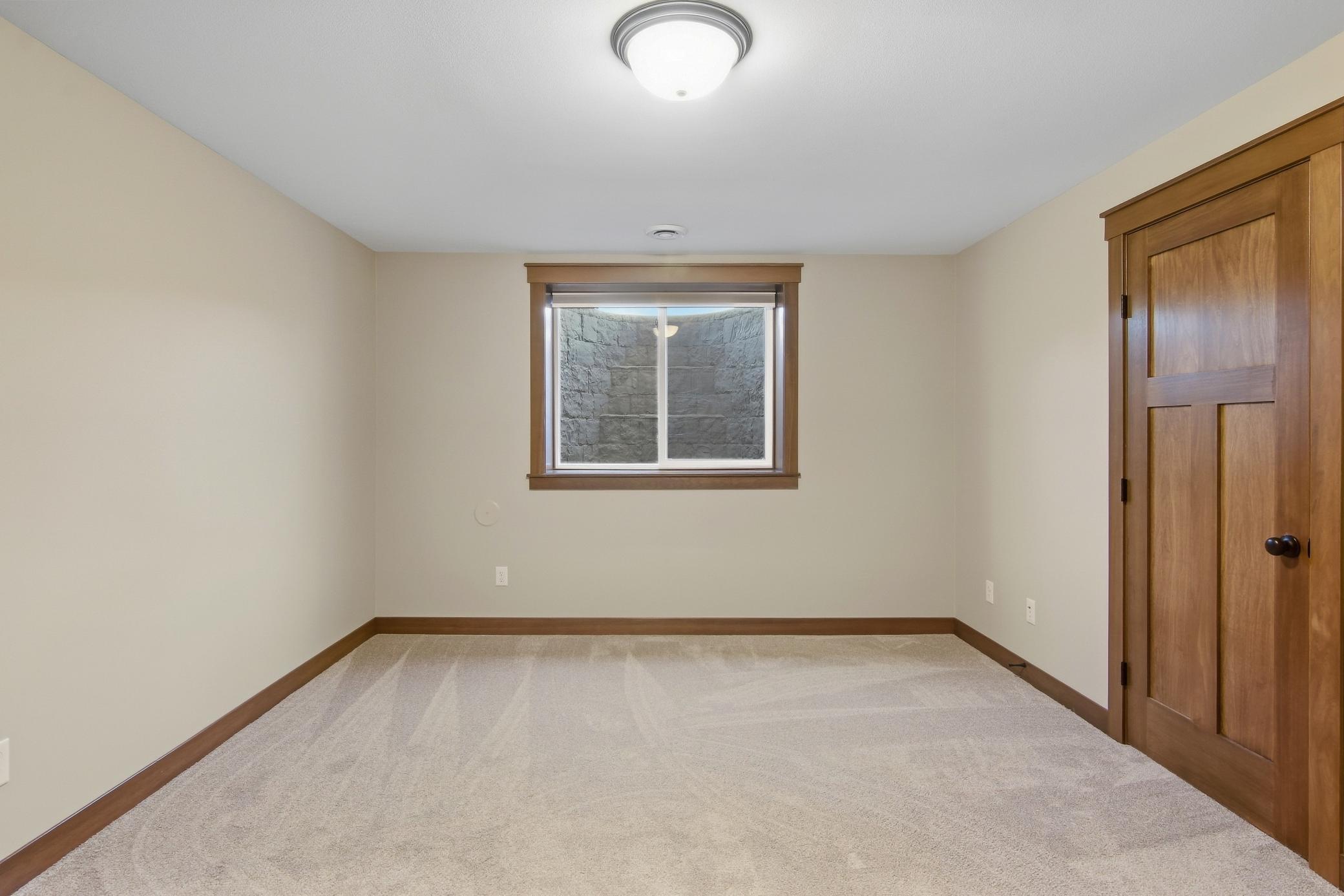 12-LowerLevelBedroom-1-1-jpg.jpg