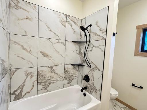 407 Halfaday Drive, Sauk Centre, MN 56378