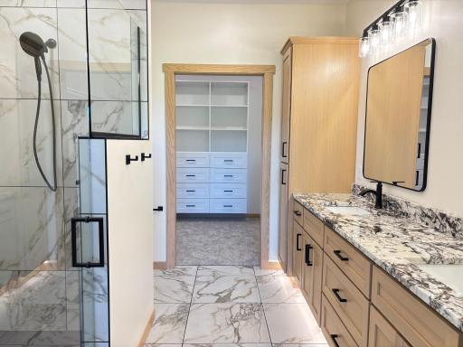 407 Halfaday Drive, Sauk Centre, MN 56378