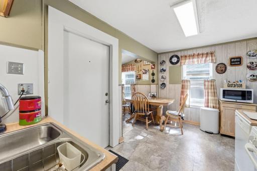 3210 Zane Avenue N, Crystal, MN 55422