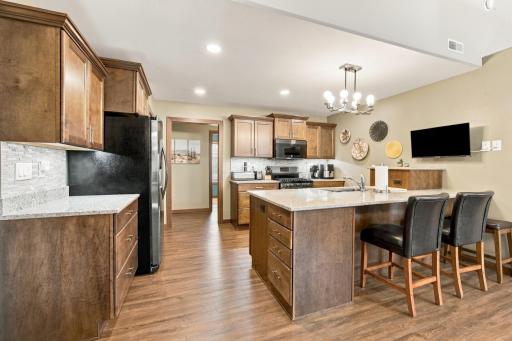 413 38th Avenue E, West Fargo, ND 58078