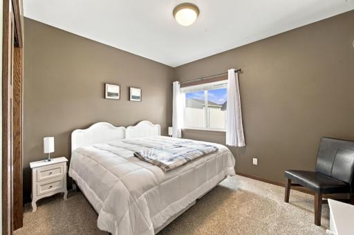 413 38th Avenue E, West Fargo, ND 58078