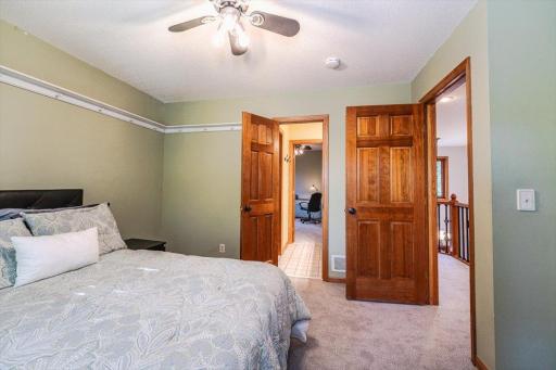 12061 Gantry Court, Apple Valley, MN 55124
