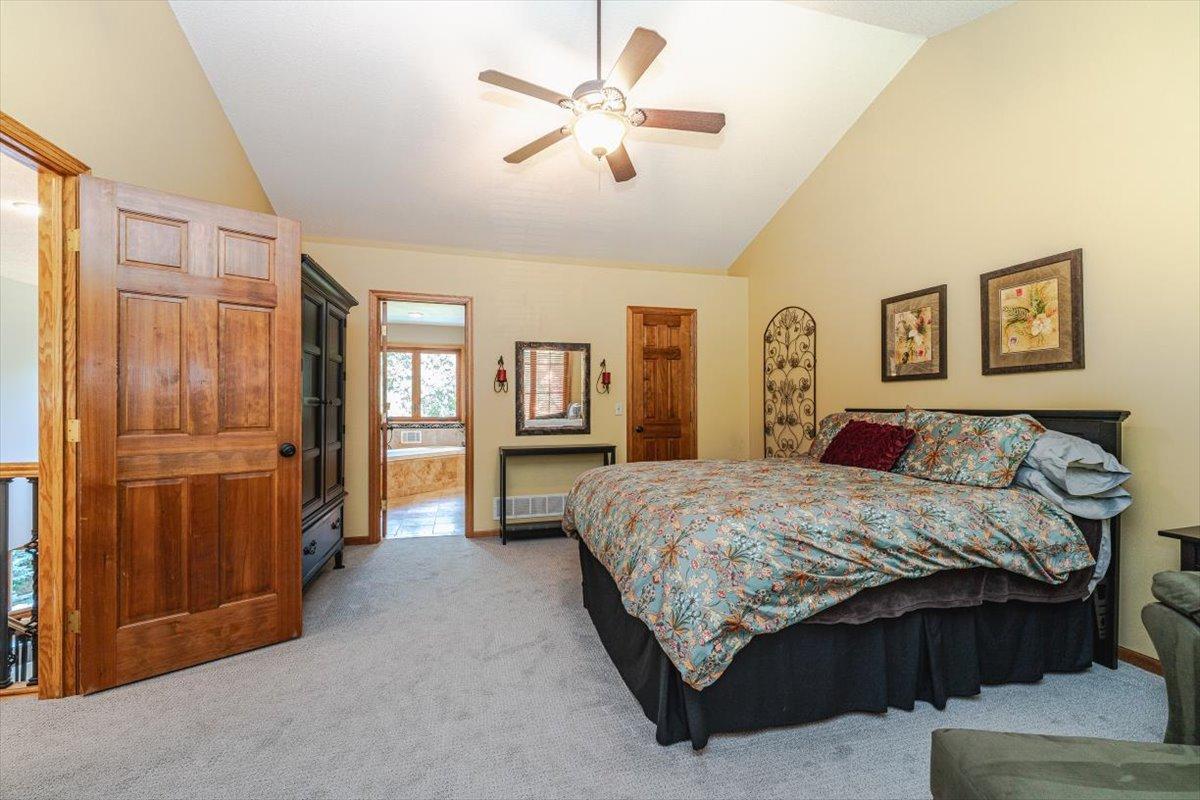 37-Primary Bedroom.jpg