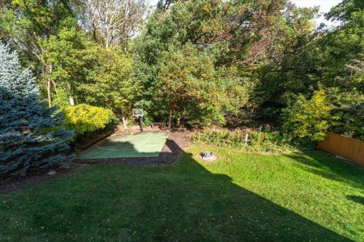 12061 Gantry Court, Apple Valley, MN 55124