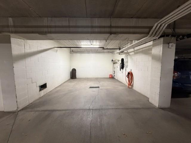 Car Wash Bay